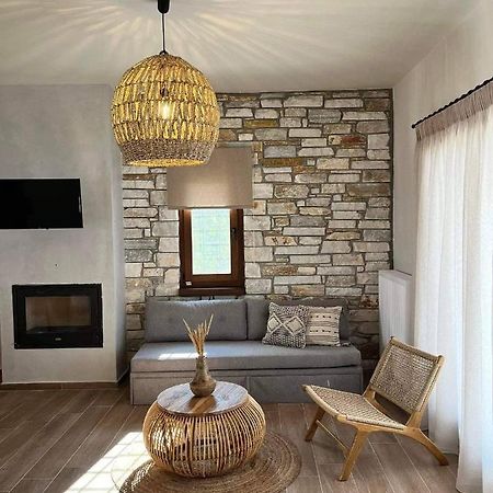 Peri Elxis Luxury Suites Mourésion Kültér fotó